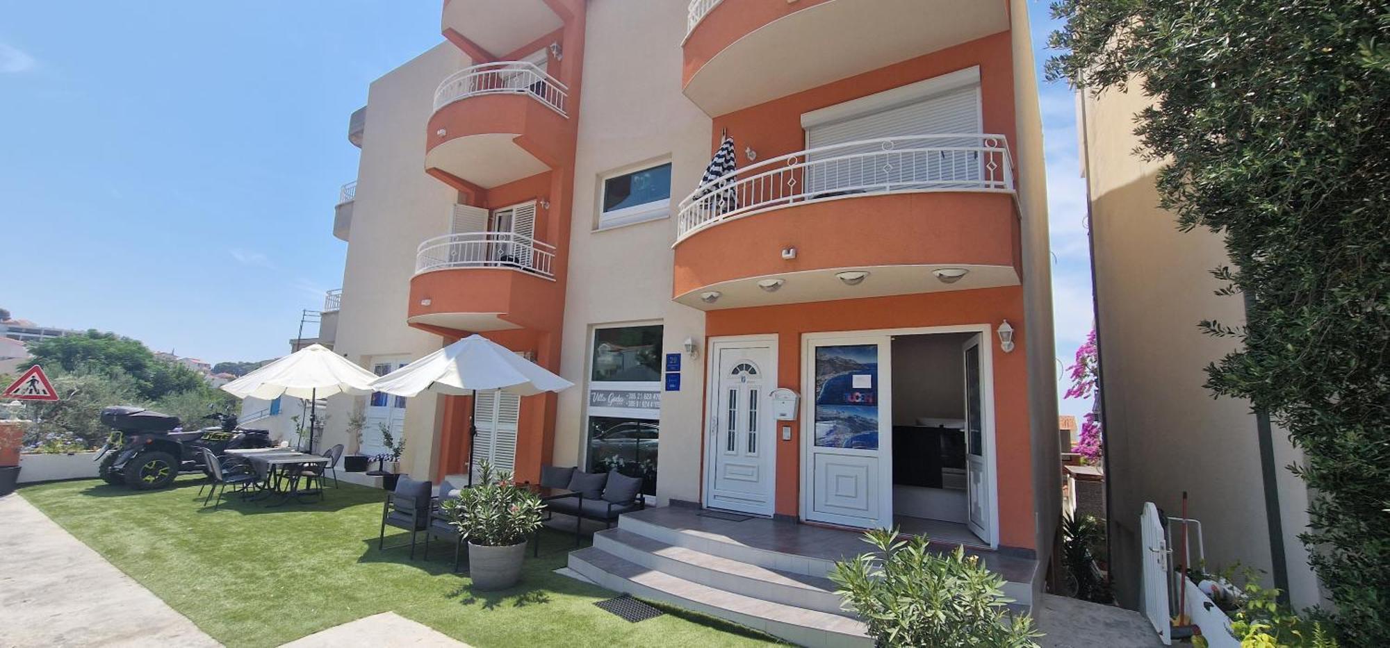 Villa Goda Tucepi Exterior photo