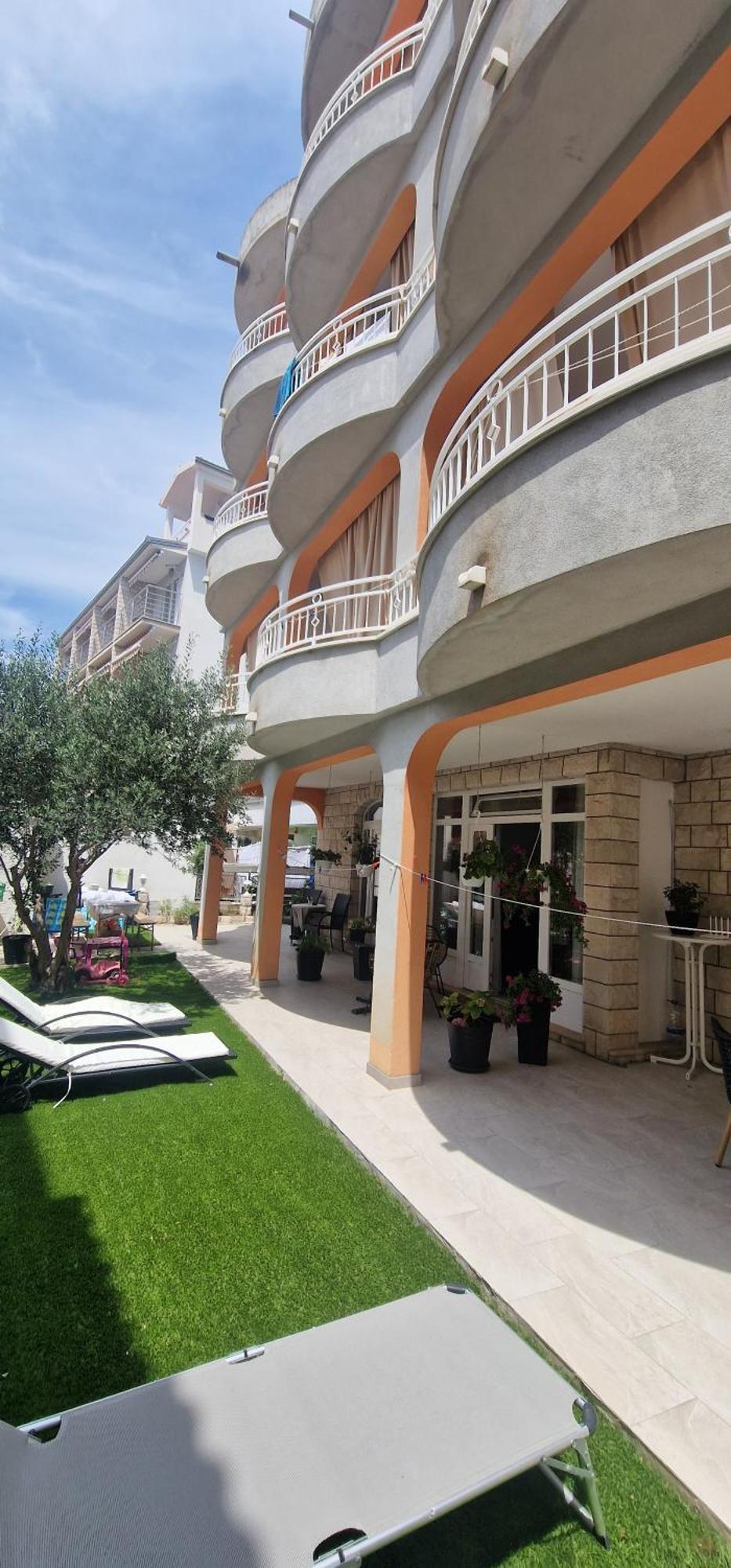 Villa Goda Tucepi Exterior photo